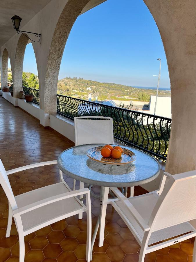 Villa Letizia Rooms & Apartments Noto Eksteriør billede