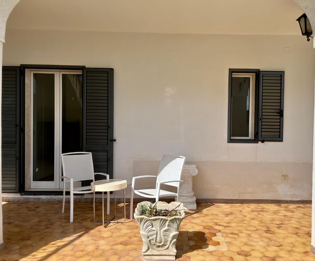 Villa Letizia Rooms & Apartments Noto Eksteriør billede